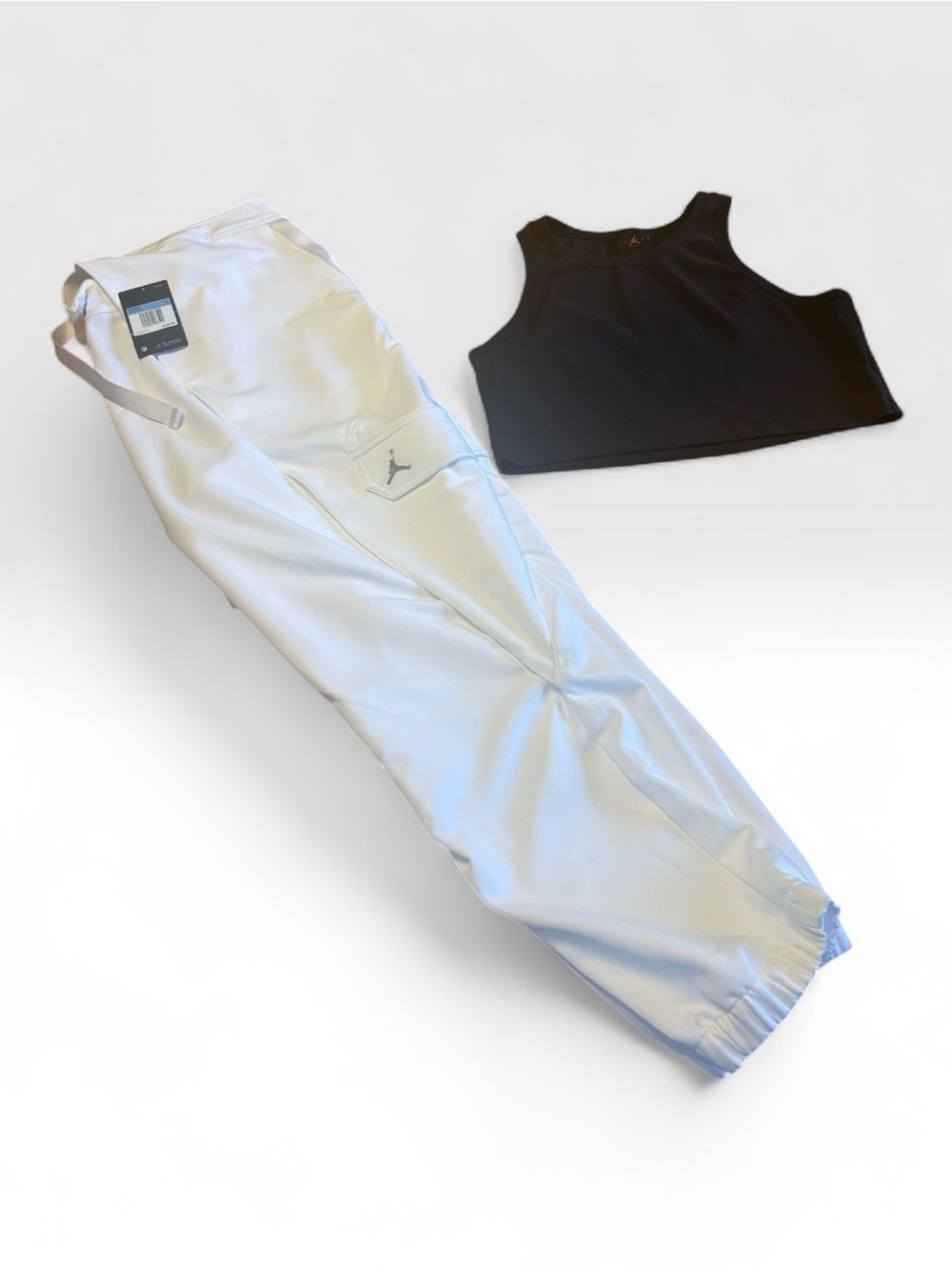 Jordan Medium White Cargo Track Joggers NWT with Jordan black crop top in large. - Picture 4 of 11